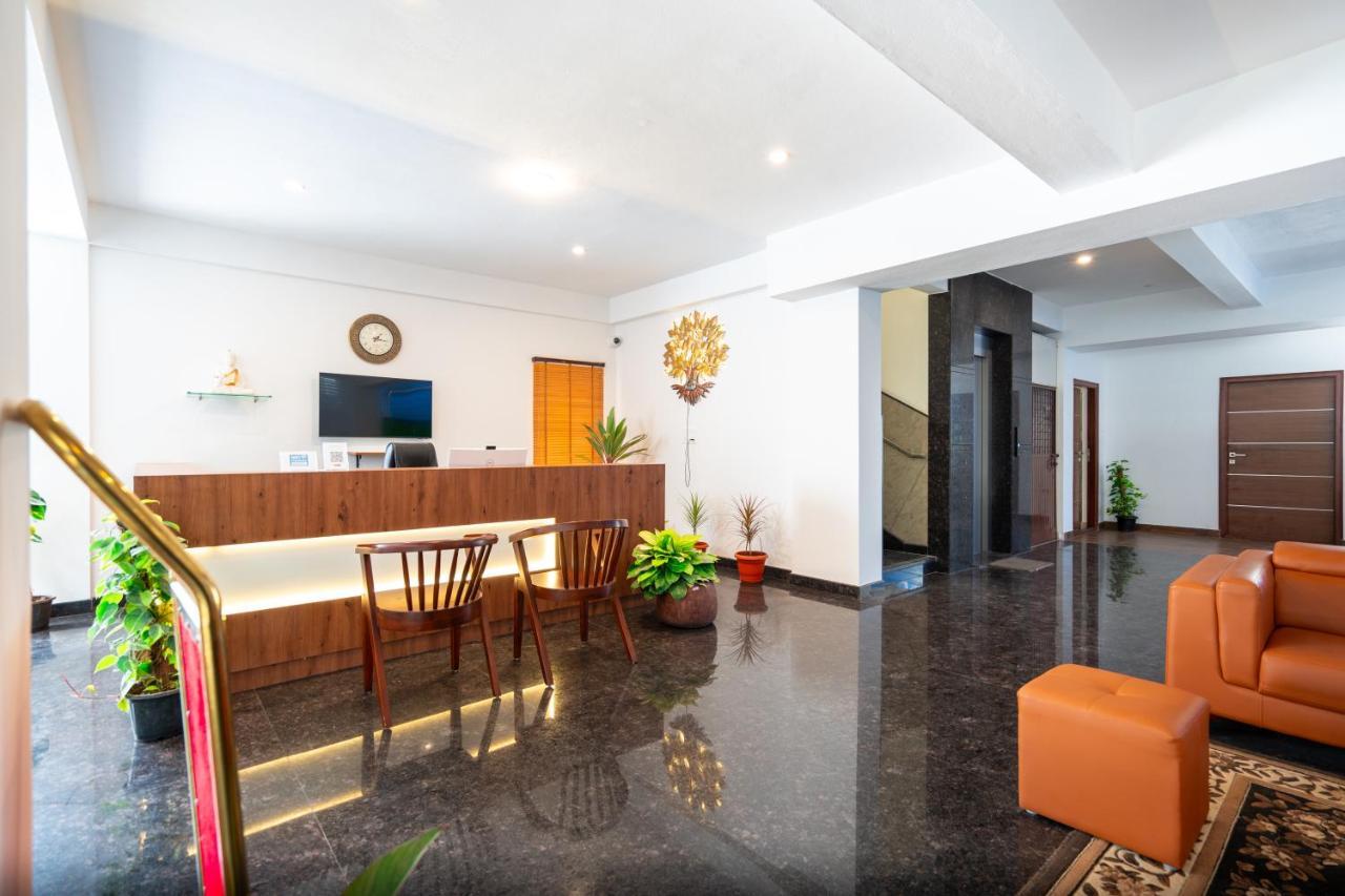 The Silver Chimes Suites Бангалор Екстериор снимка